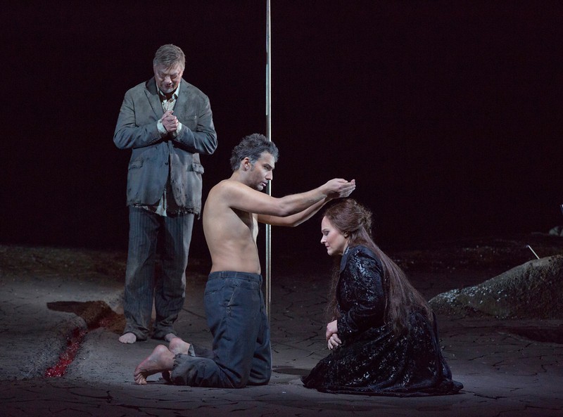 René Pape as Gurnemanz, Jonas Kaufmann as the title character, and Katarina Dalayman as Kundry in the Metropolitan Opera production of Wagner’s Parsifal. Photo: Ken Howard